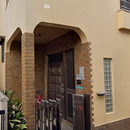 Annam Stay Osaka - Whole Three Story House Rental Екстер'єр фото